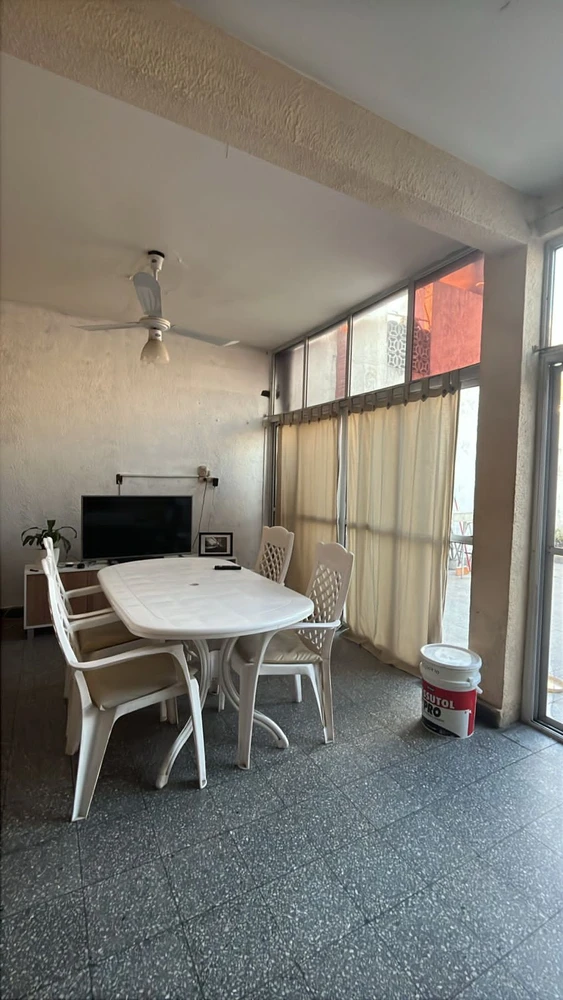 Casa Ideal Familia Grande o Consultorios Quilmes 916 - Castelar - Image 5