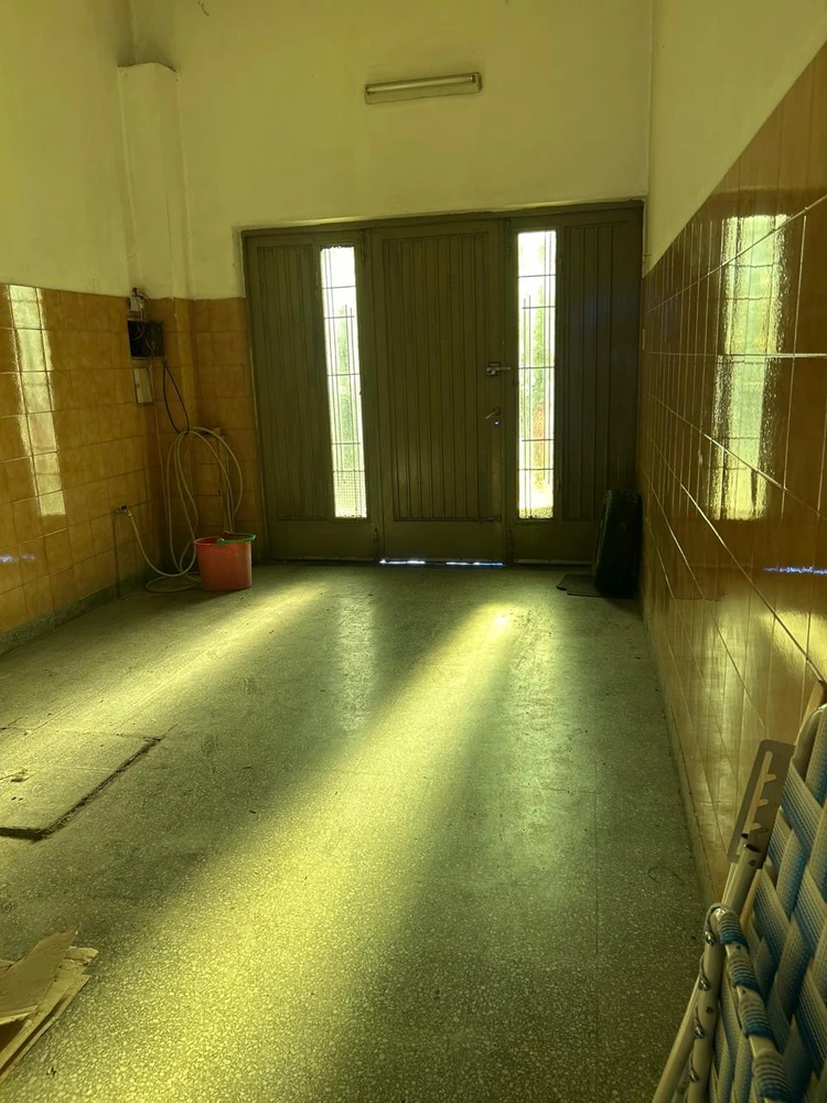 Casa Ideal Familia Grande o Consultorios Quilmes 916 - Castelar - Image 18