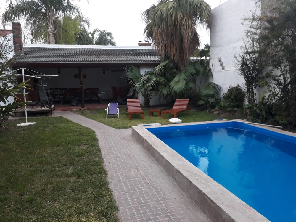 Casa con amenities Parque Quirno - Figuerón Garnica 1935 - Image 12