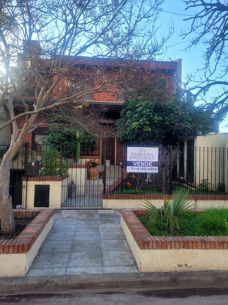 Casa con amenities Parque Quirno - Figuerón Garnica 1935 - Image 22