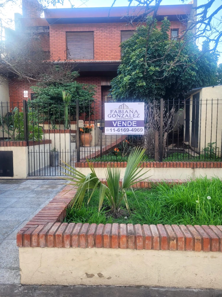 Casa con amenities Parque Quirno - Figuerón Garnica 1935 - Image 23