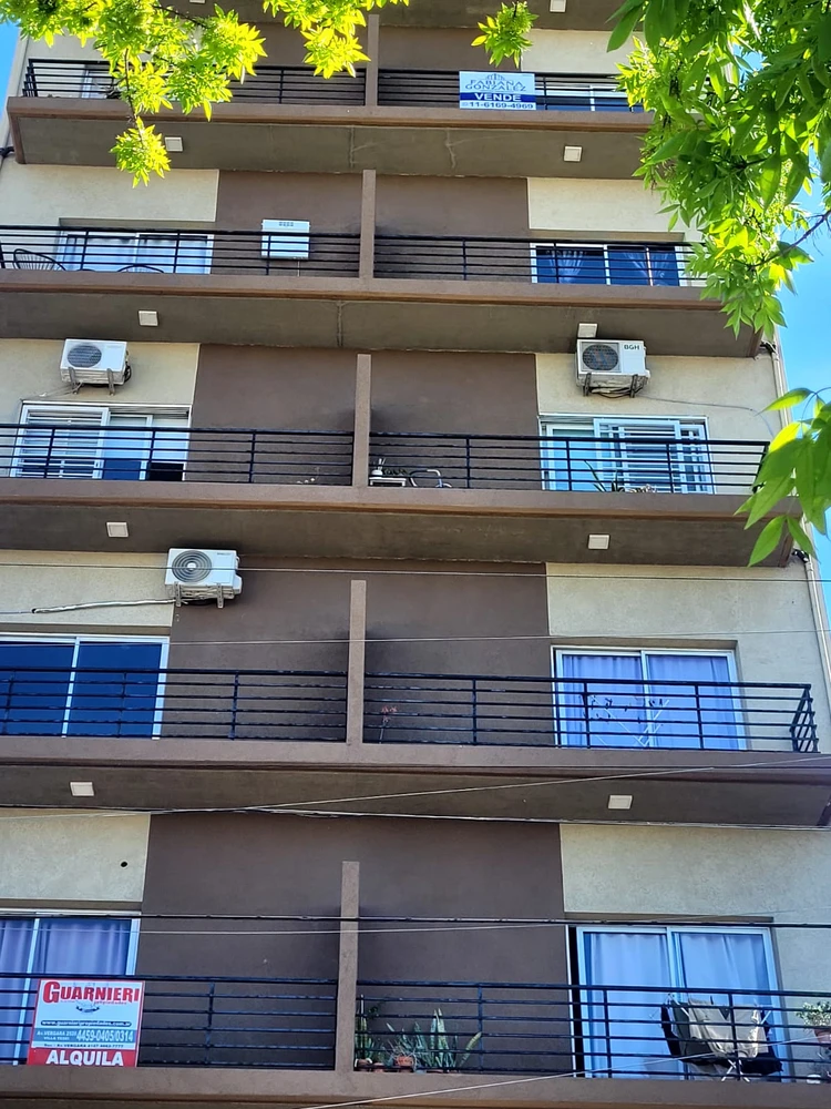 Departamento en el corazon de Villa Tesei - Av. Pedro Diaz 452 - Image 7